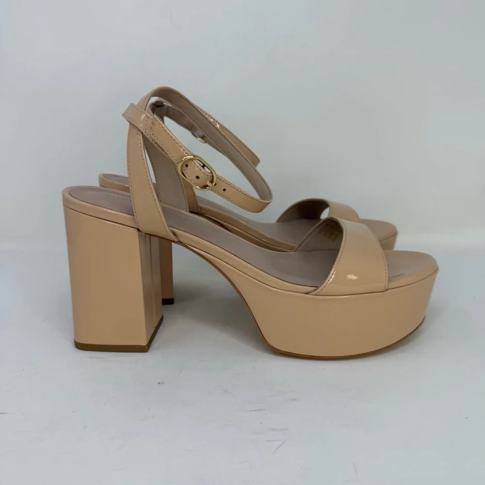 New Stuart Weitzman Gala Patent Leather Sandals Golden Beige Sz 9